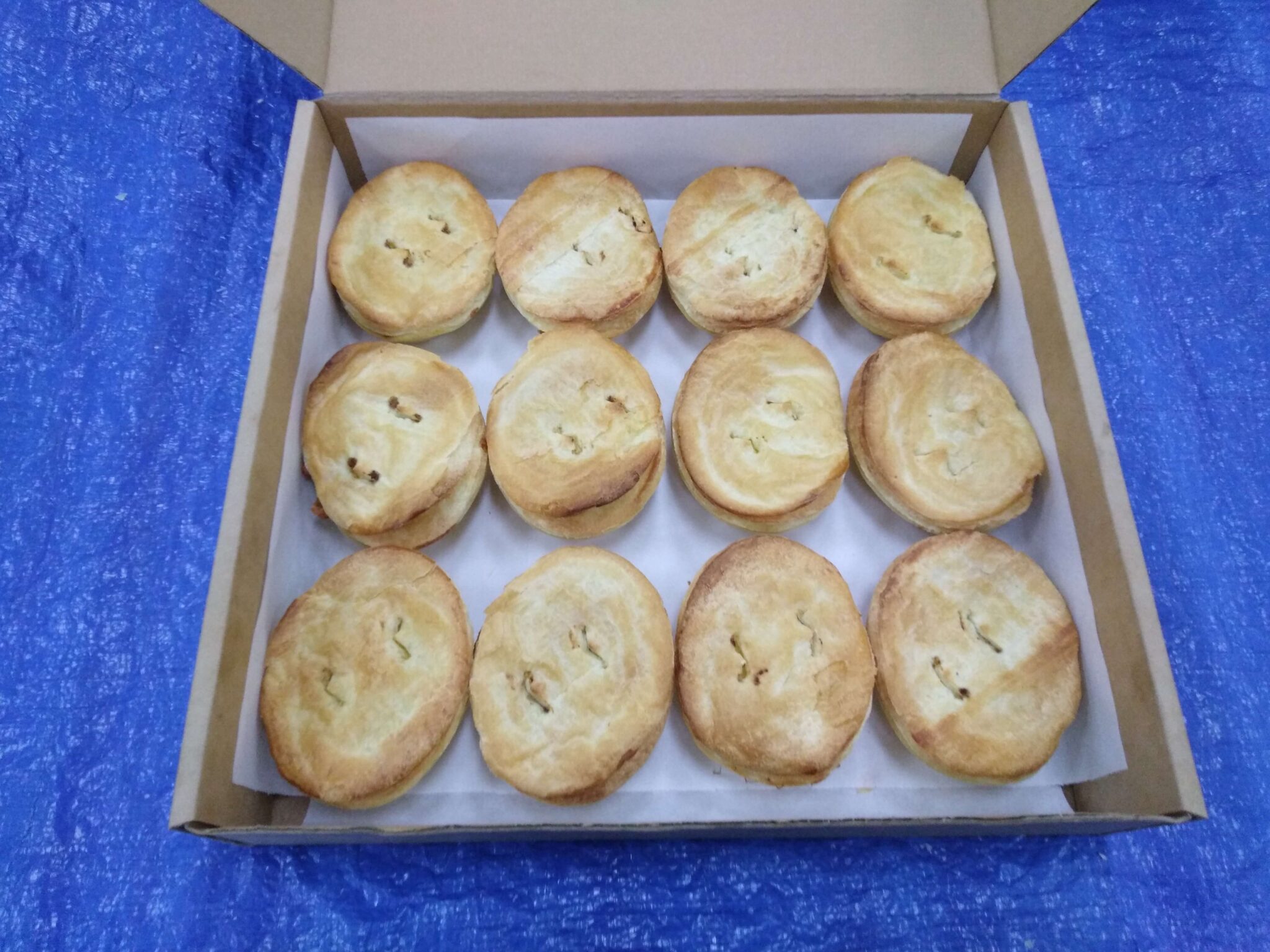 PIE BOX The Bake House